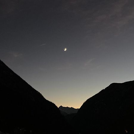 Romantica Camera Valtournenche Buitenkant foto